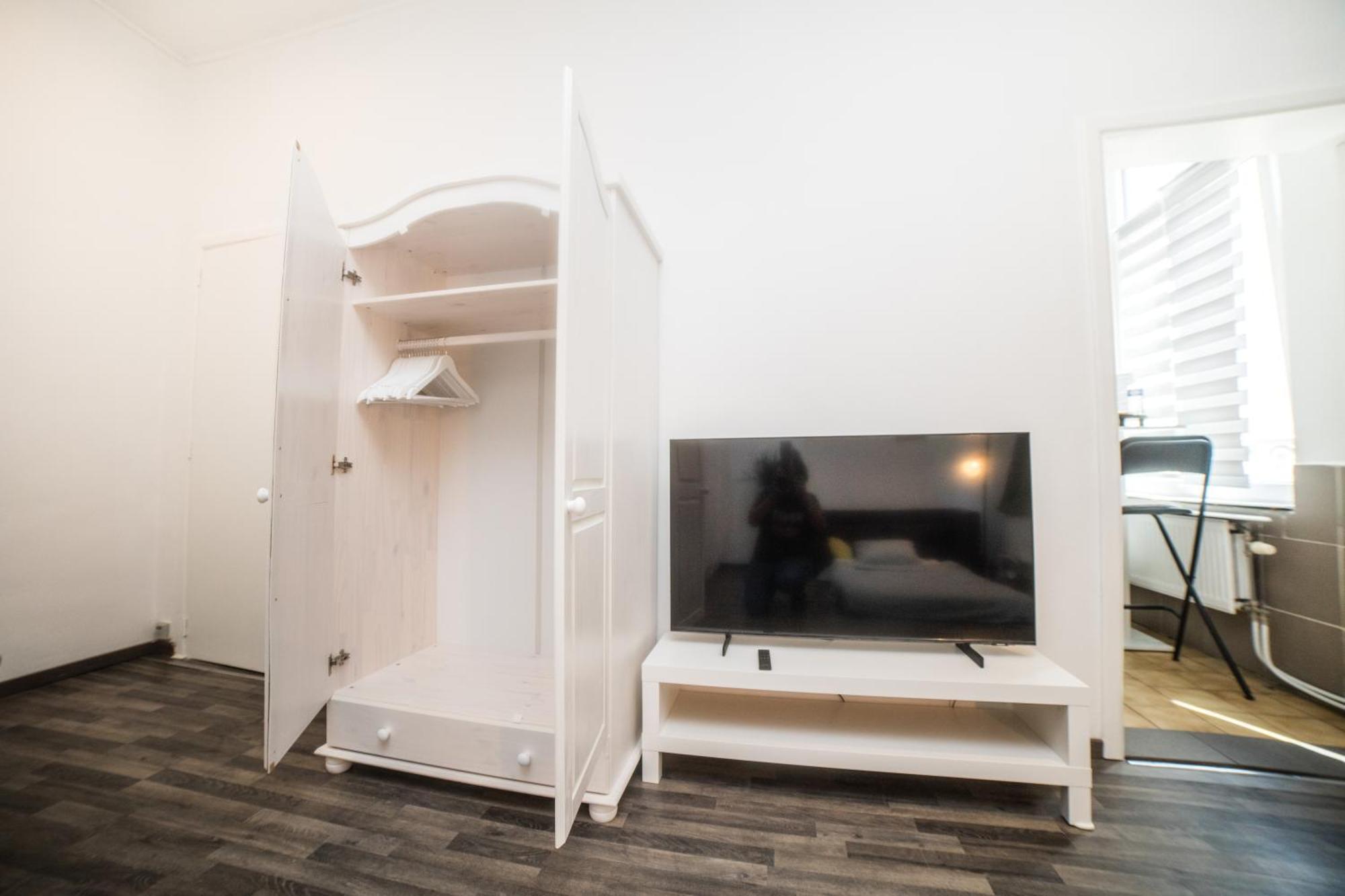 City Centre Hidden Gem! Apartment For Up To 3 People Bruksela Zewnętrze zdjęcie